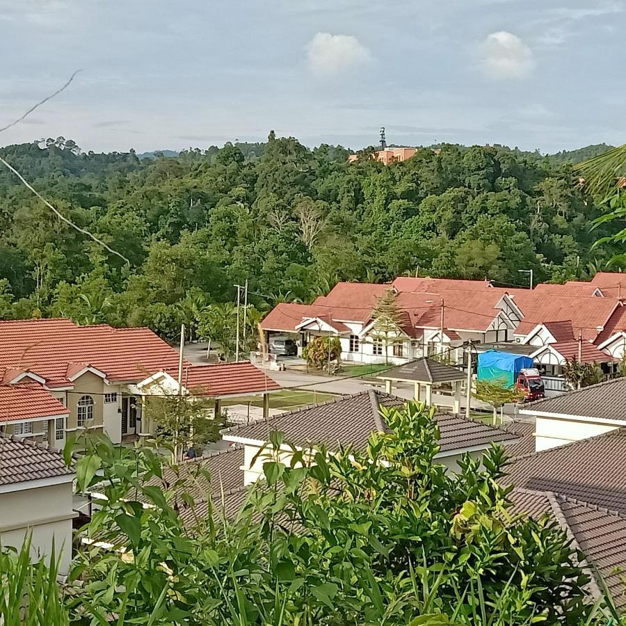 Gambang Homestay Banglomuslim Kuantan Exterior foto